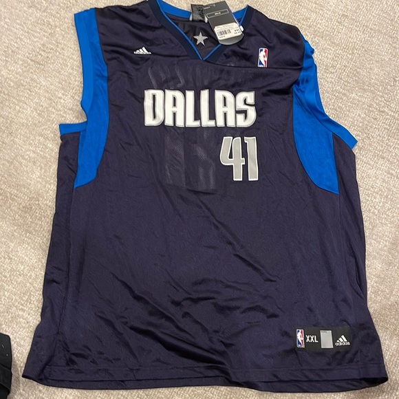 Signed Dirk Nowitzki XXLretro jersey - Picture 1 of 5